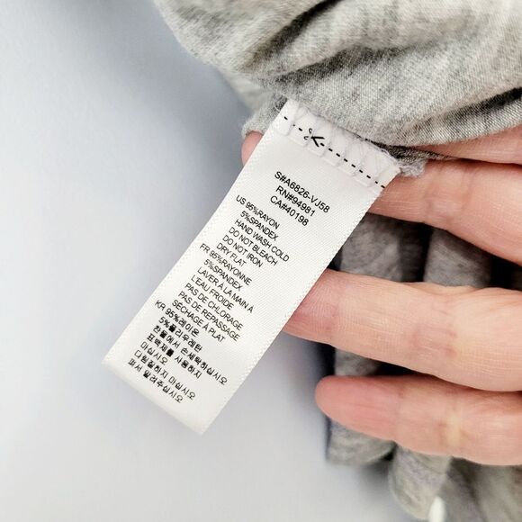 2/$20 Forever 21 Plain Grey Cardigan Top Blouse Size: Small - Picture 7 of 8